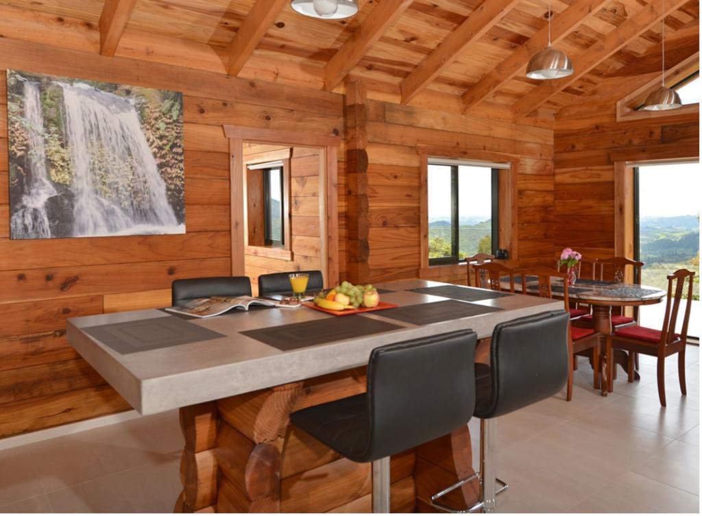 Fern Ridge Hideaway Villa Victoria Valley Room photo